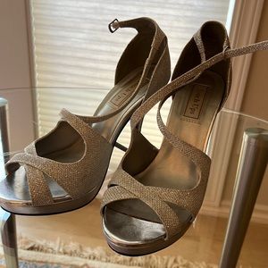 Touch Ups! Sparky party heels!